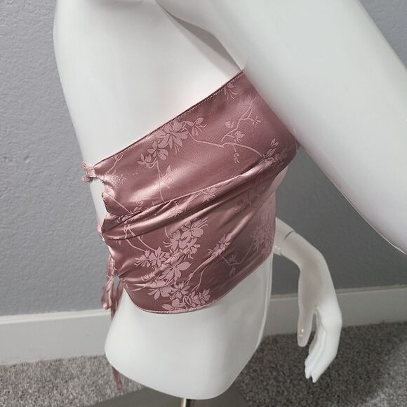 Floral crop top    - Picture 4 of 7